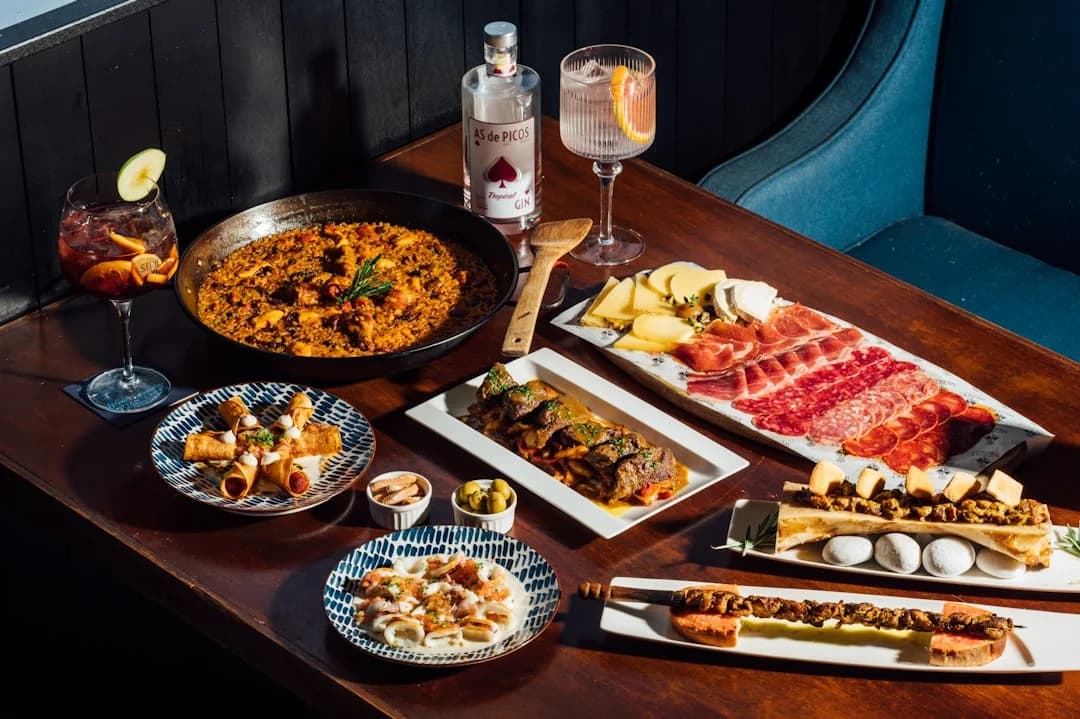 How to Find Authentic Local Tapas in Málaga