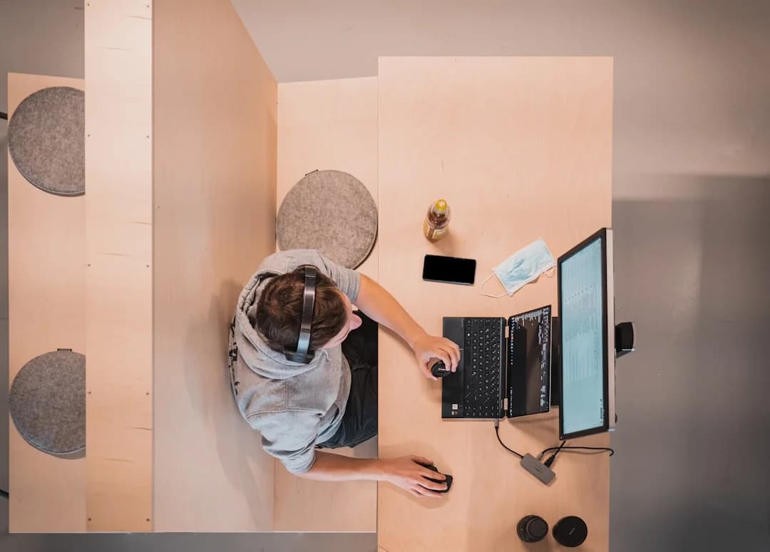 Local Startup ‘Hrider’ Launches Tool to Combat Workplace Burnout