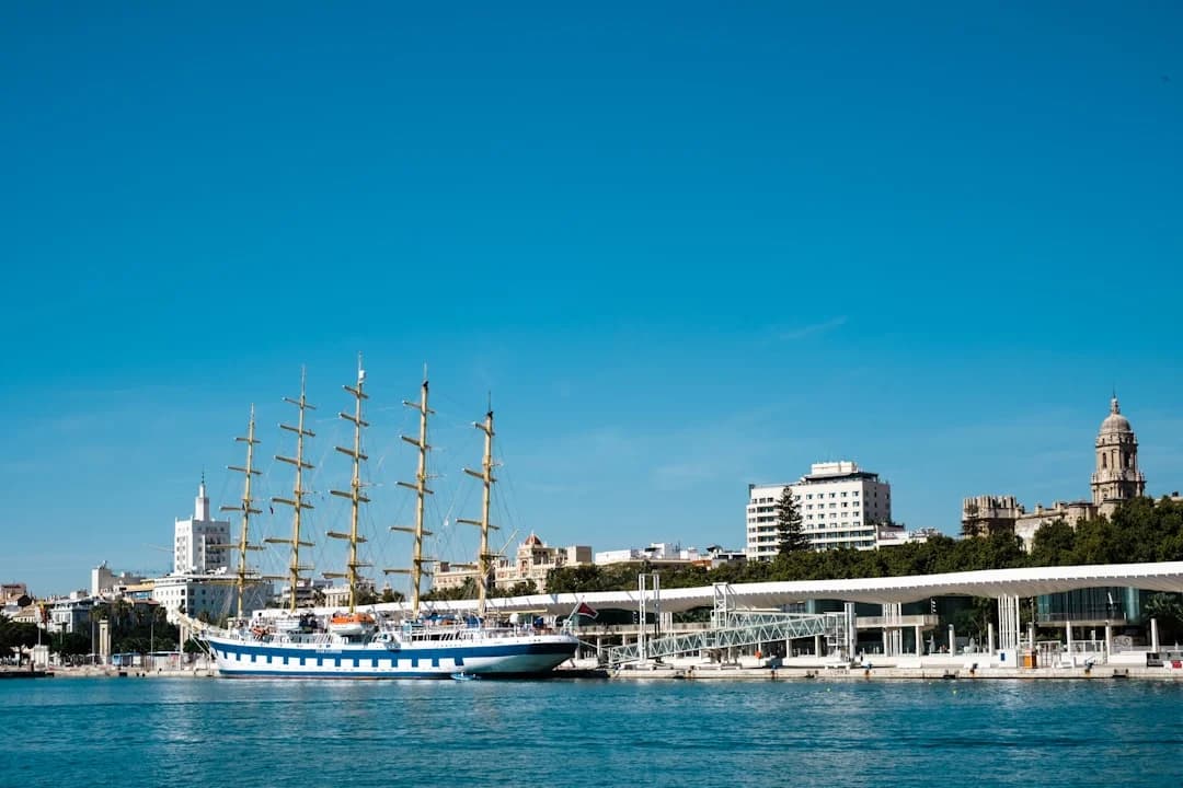 Legend of the Seas: Giant Cruise Ship to Dock in Malaga