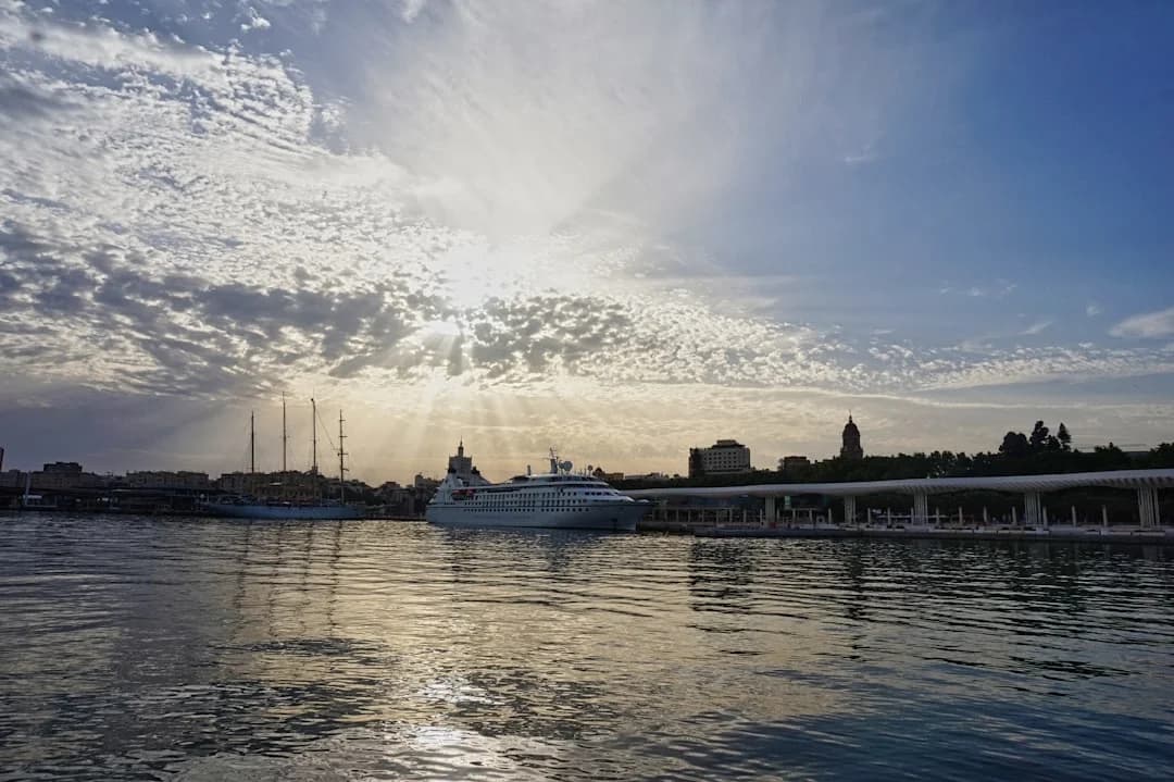 Royal Caribbean’s Legend of the Seas Docks in Málaga