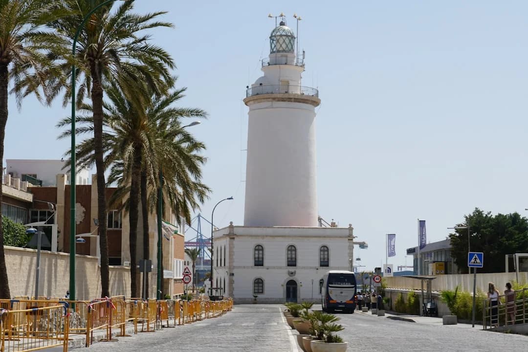 Málaga Debatte über Strandhotels: Wird die Küste privatisiert?