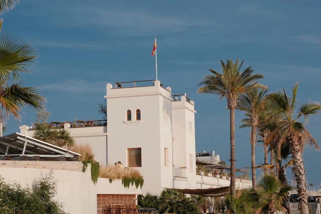 Brand im Ibis Hotel in Málaga: Neue Sperrungen wegen Schwelbrand