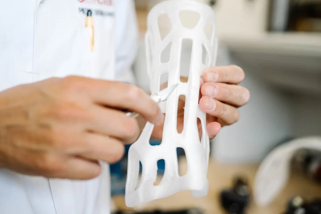 Malaga Students Design Low-Cost Hand Prosthetics
