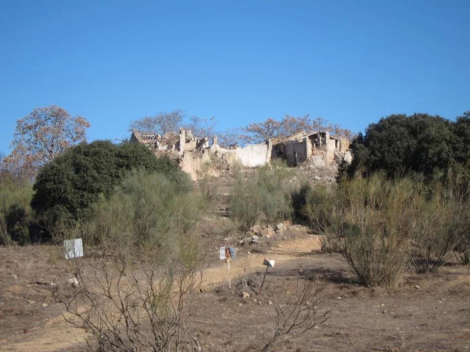 Ruine eines Cortijo in den Montes de Málaga wird zum Öko-Resort