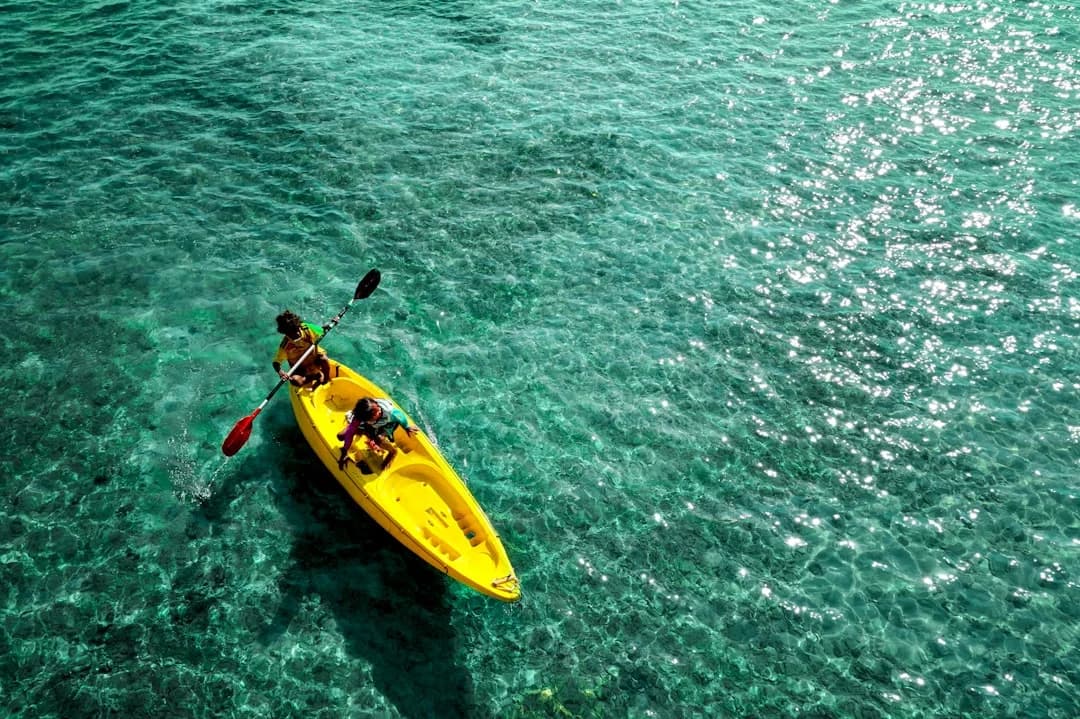 San Julián Beach Rescue Sparks Málaga Kayak Warning
