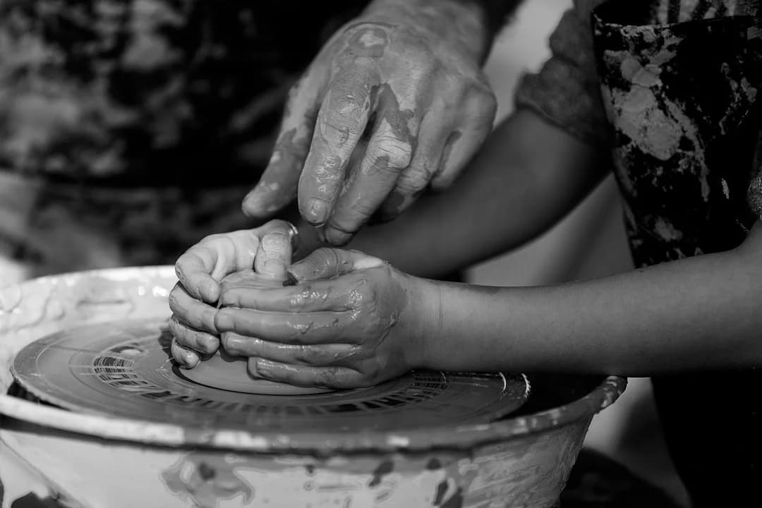 Accessible Sculpture Art Exhibition Opens in Málaga