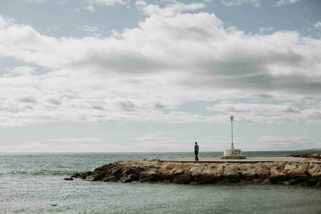 Málaga Mayor Wants Ginés Serrán Port Sculptures to Stay