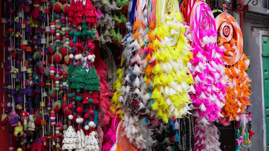 Weekend Plans: Discovering Local Craft and Fashion Markets in Málaga ...